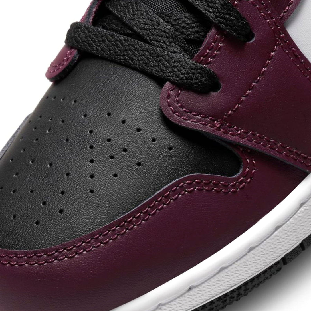 Air Jordan 1 Low GS 'Dark Beetroot Roma Green'- Streetwear Fashion - lacezy.com