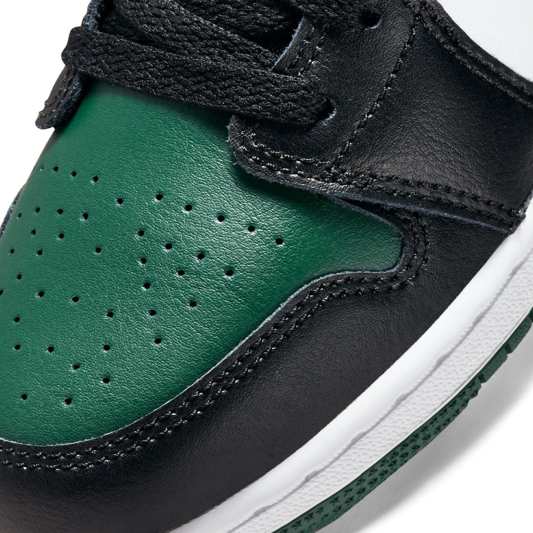 Air Jordan 1 Low GS 'Green Toe'- Streetwear Fashion - lacezy.com