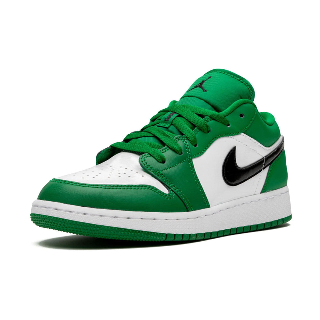 Air Jordan 1 Low GS 'Pine Green'- Streetwear Fashion - lacezy.com