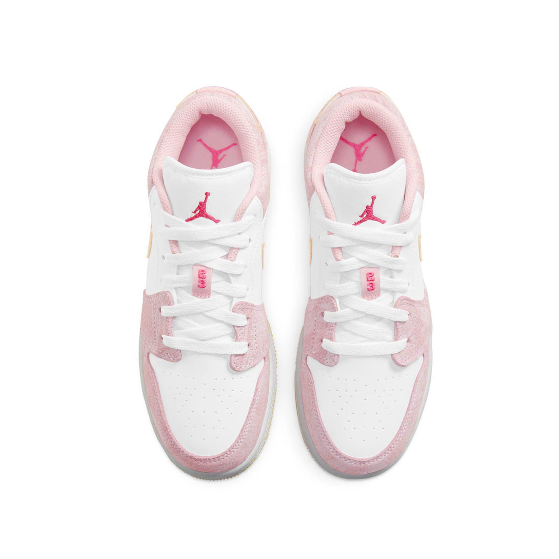 Air Jordan 1 Low GS 'Strawberry Ice Cream'- Streetwear Fashion - lacezy.com