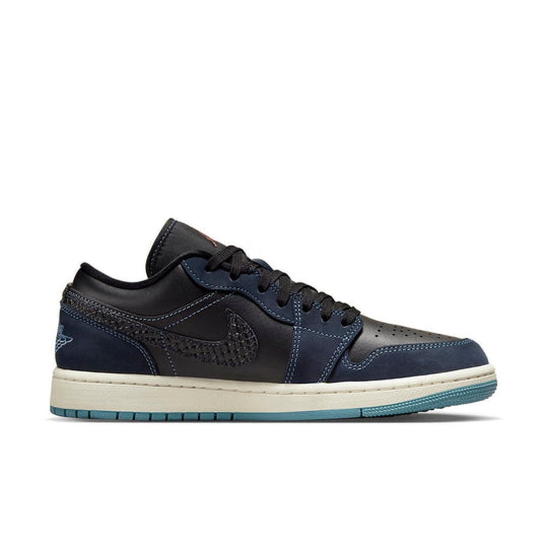 Air Jordan 1 Low 'Midnight Navy' Wmns- Streetwear Fashion - lacezy.com