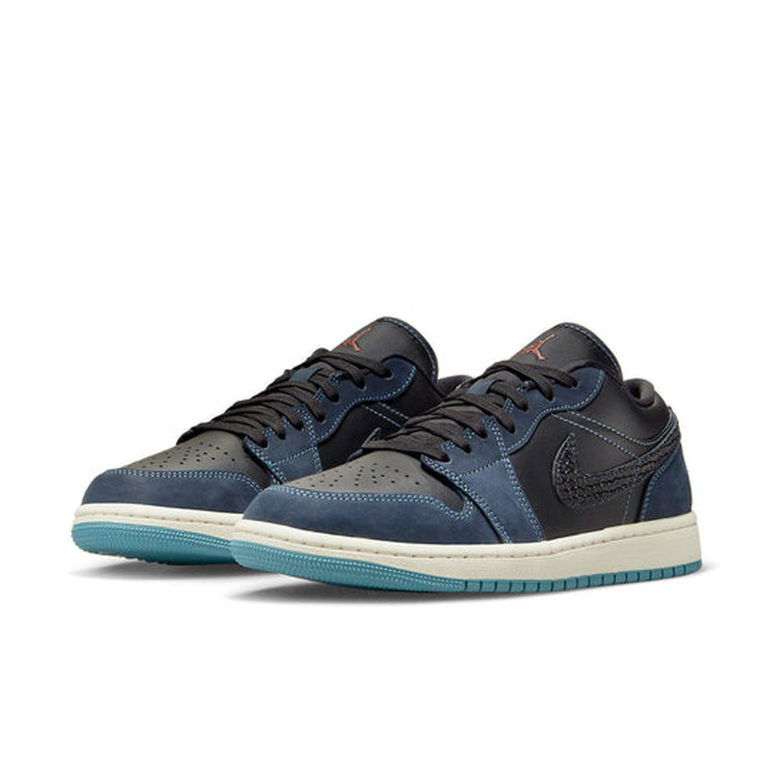 Air Jordan 1 Low 'Midnight Navy' Wmns- Streetwear Fashion - lacezy.com