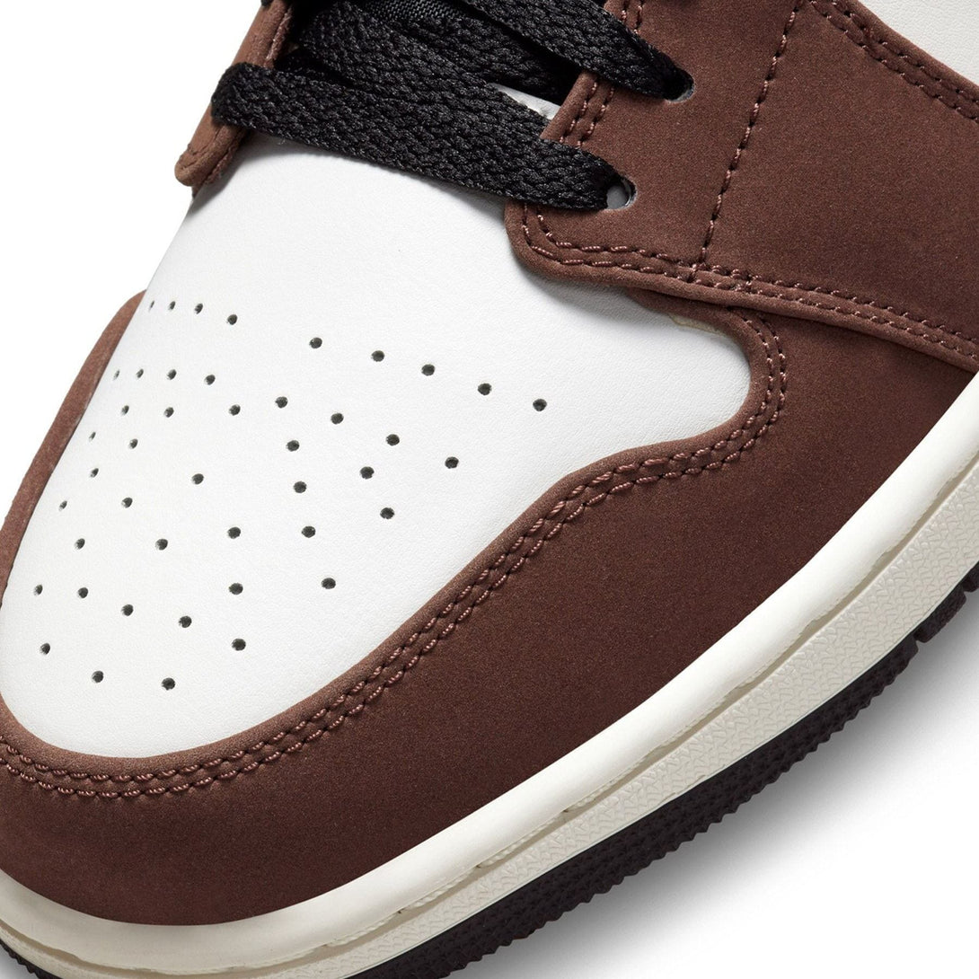 Air Jordan 1 Low 'Mocha'- Streetwear Fashion - lacezy.com