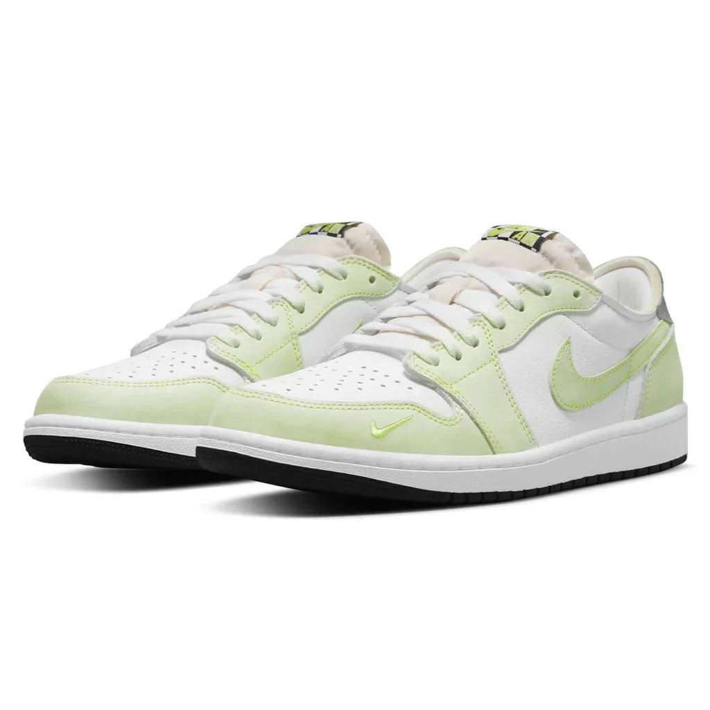 Air Jordan 1 Low OG 'Ghost Green'- Streetwear Fashion - lacezy.com