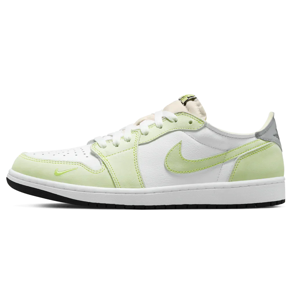 Air Jordan 1 Low OG 'Ghost Green'- Streetwear Fashion - lacezy.com