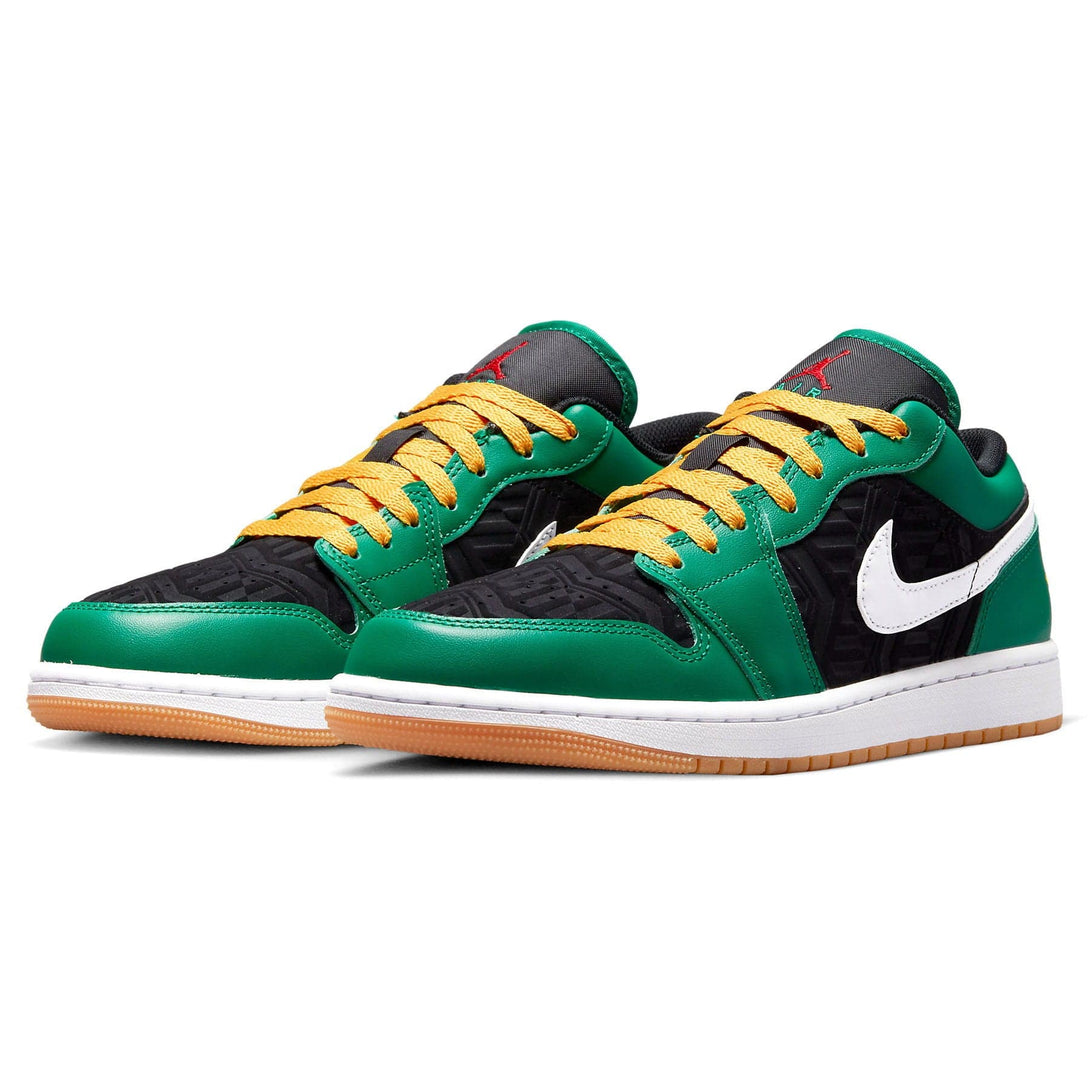 Air Jordan 1 Low SE 'Christmas'- Streetwear Fashion - lacezy.com