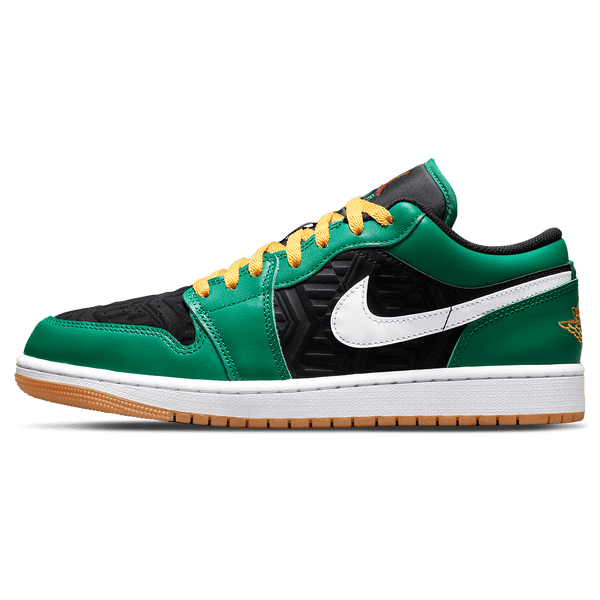 Air Jordan 1 Low SE 'Christmas'- Streetwear Fashion - lacezy.com