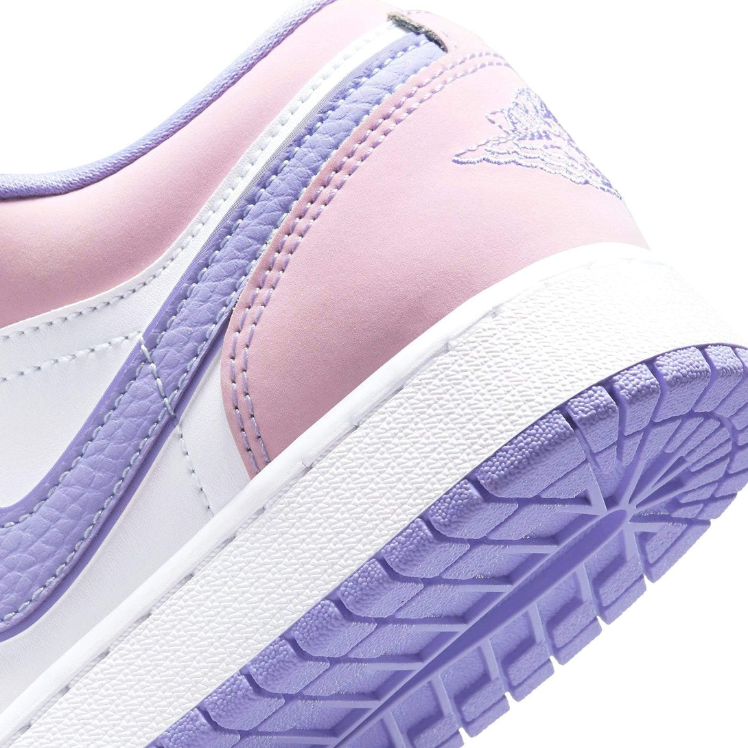 Air Jordan 1 Low SE GS 'Arctic Punch'- Streetwear Fashion - lacezy.com