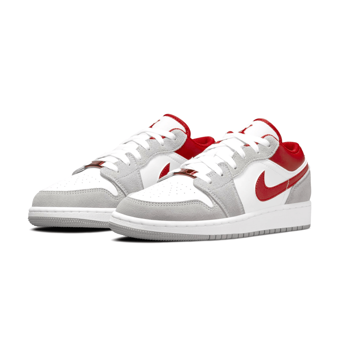 Air Jordan 1 Low SE GS 'Light Smoke Grey Gym Red'- Streetwear Fashion - lacezy.com