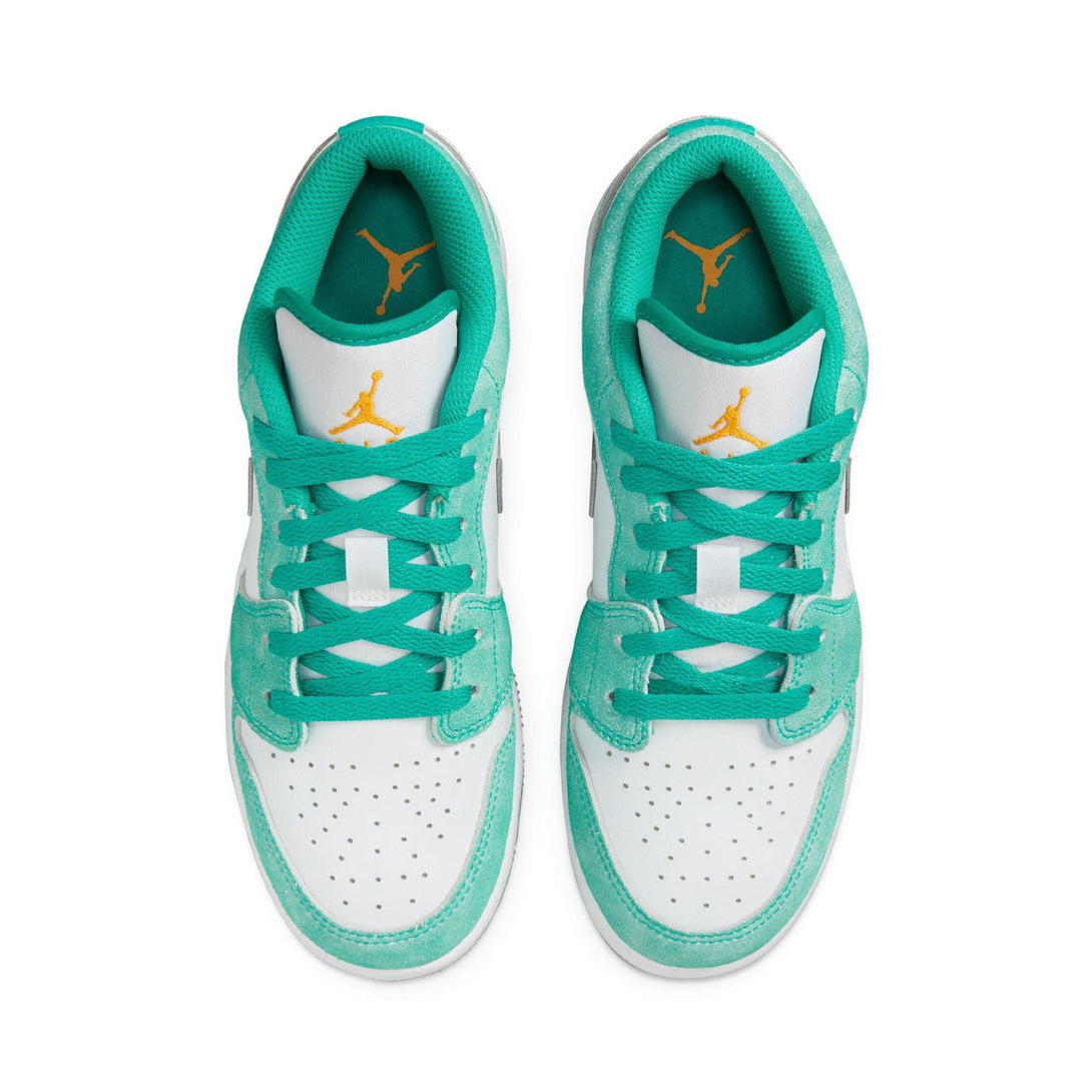 Air Jordan 1 Low SE GS 'New Emerald'- Streetwear Fashion - lacezy.com