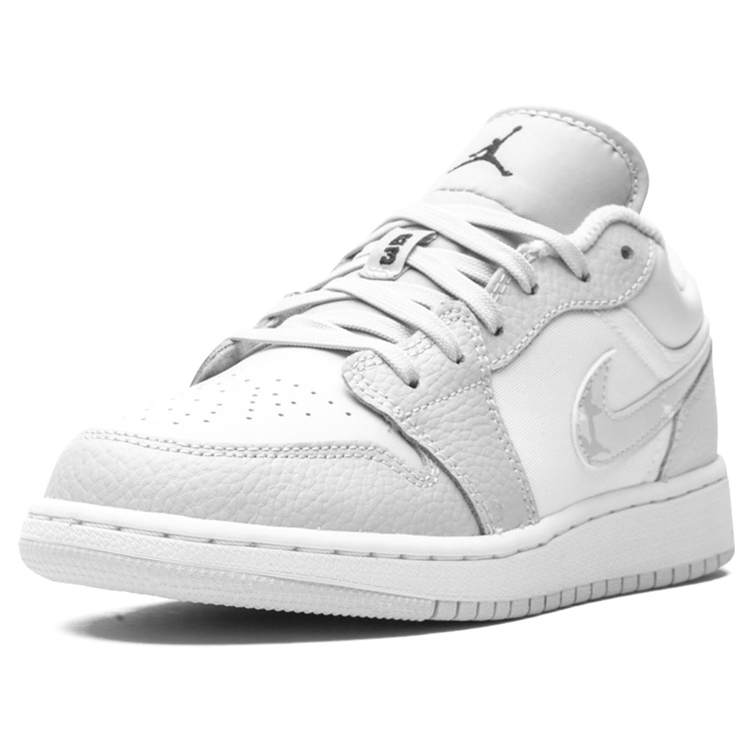 Air Jordan 1 Low SE GS 'White Camo'- Streetwear Fashion - lacezy.com