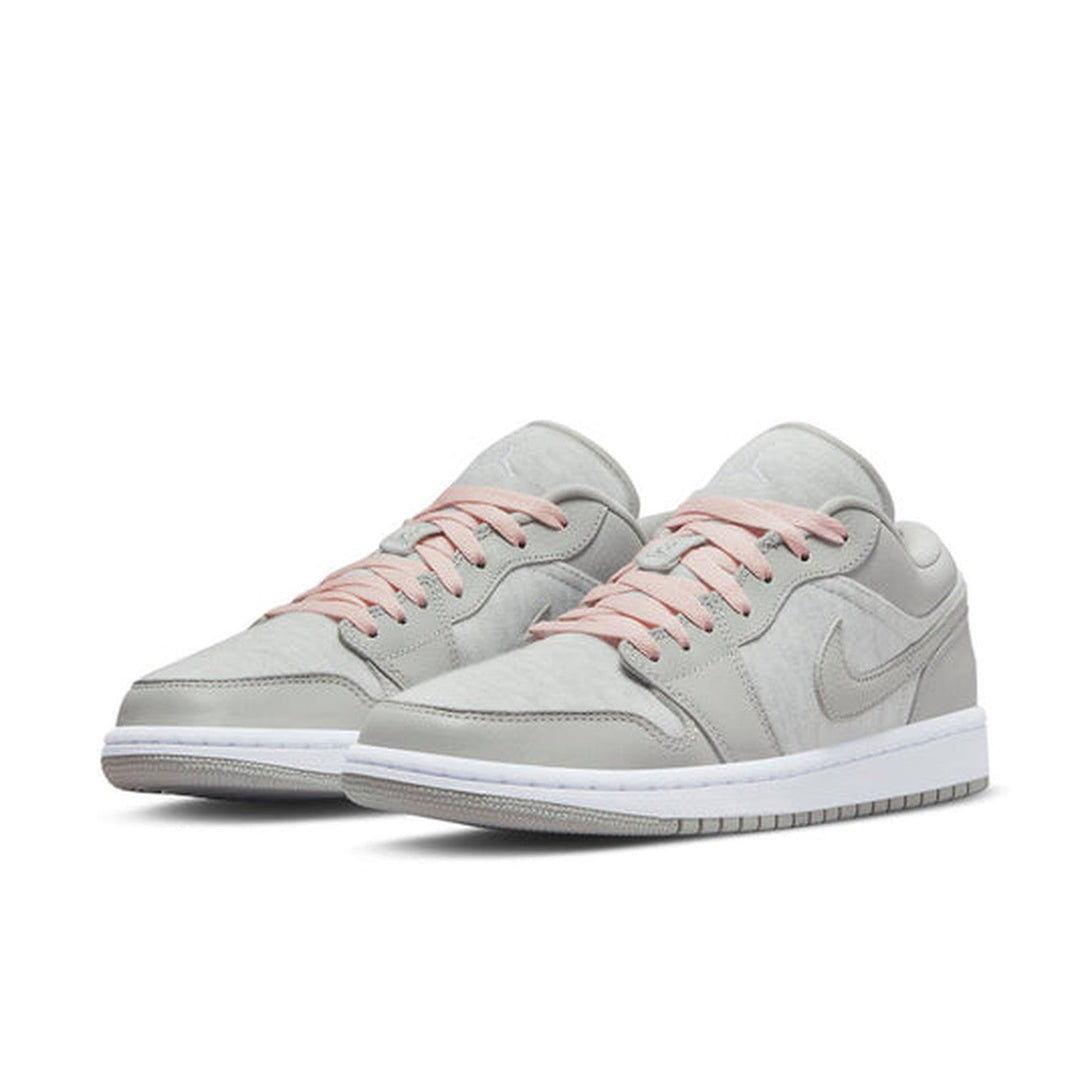 Air Jordan 1 Low SE 'Light Iron Ore'- Streetwear Fashion - lacezy.com