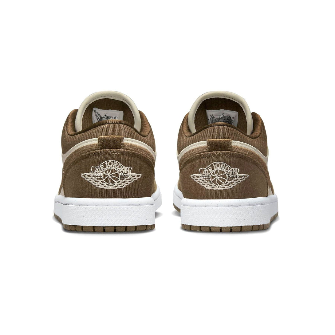 Air Jordan 1 Low SE Wmns 'Light Olive'- Streetwear Fashion - lacezy.com