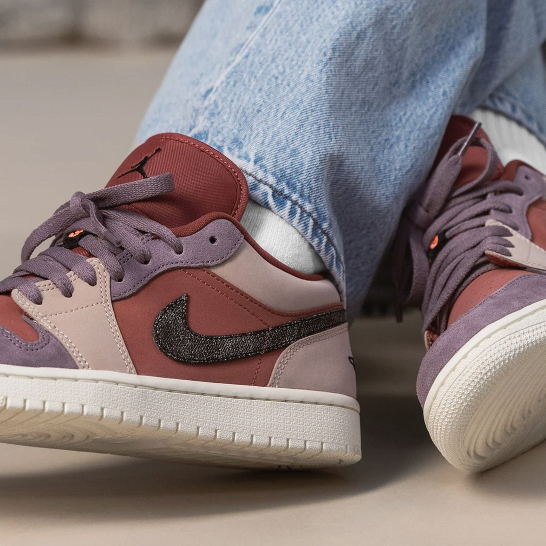 Air Jordan 1 Low Wmns 'Canyon Rust'- Streetwear Fashion - lacezy.com