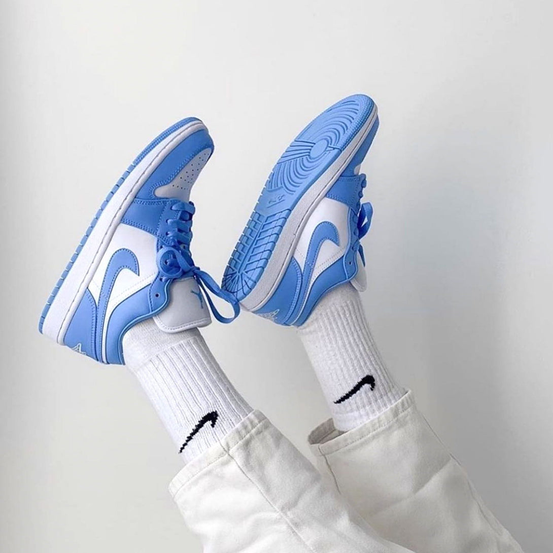 Air Jordan 1 Low Wmns 'UNC'- Streetwear Fashion - lacezy.com