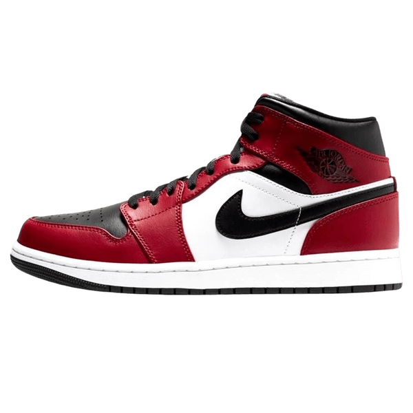 Air Jordan 1 Mid 'Chicago Black Toe'- Streetwear Fashion - lacezy.com