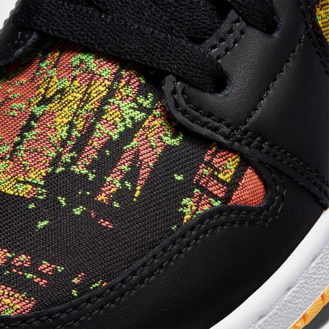 Air Jordan 1 Mid GS 'Black Laser Orange'- Streetwear Fashion - lacezy.com