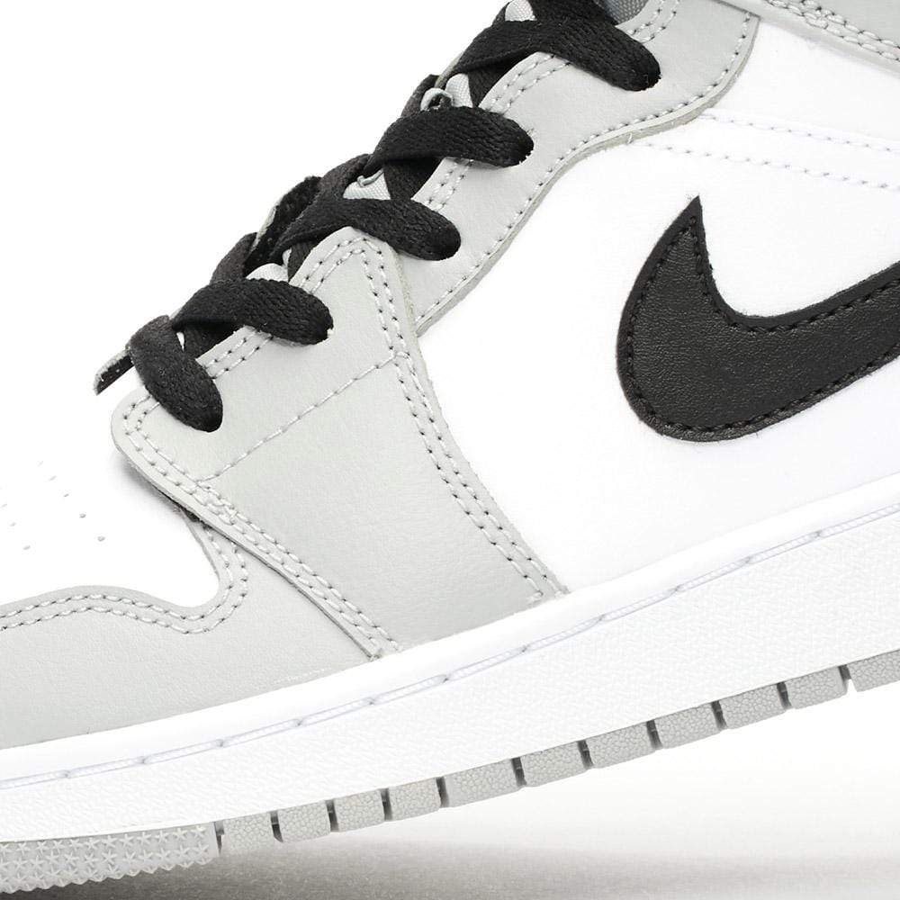 Air Jordan 1 Mid GS "Light Smoke Grey"- Streetwear Fashion - lacezy.com