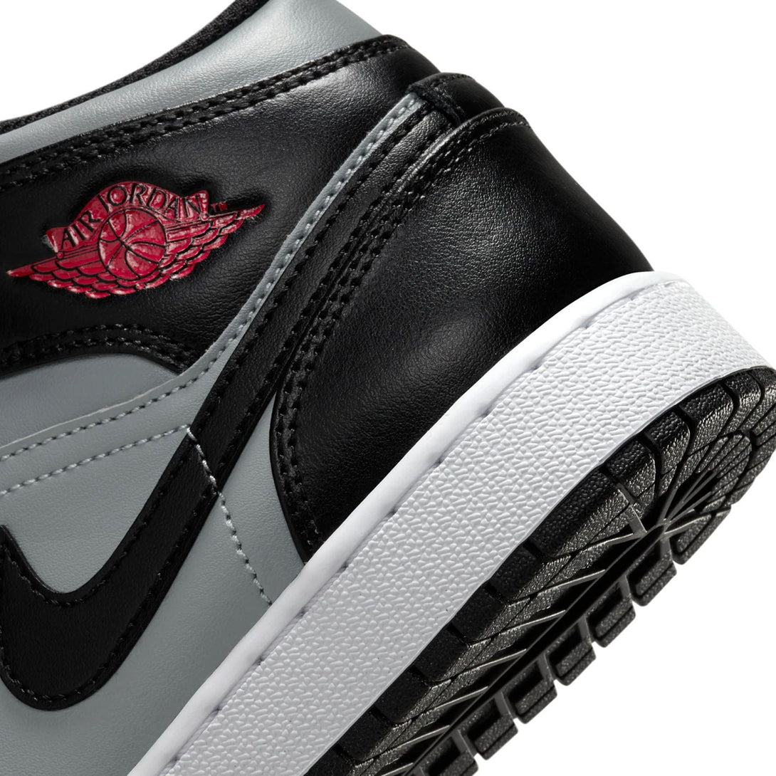 Air Jordan 1 Mid GS 'Shadow'- Streetwear Fashion - lacezy.com