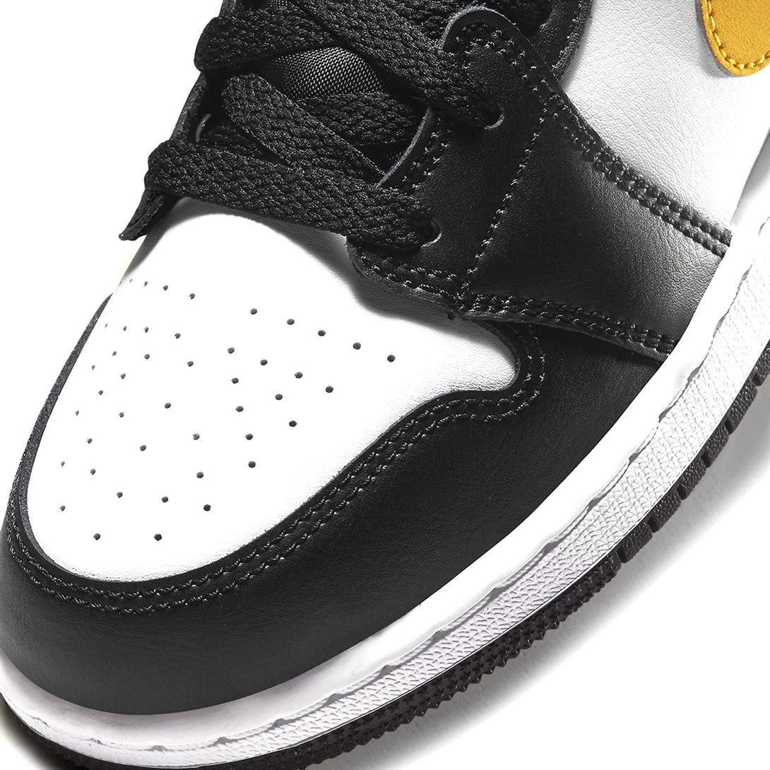 Air Jordan 1 Mid GS 'White Pollen Black'- Streetwear Fashion - lacezy.com