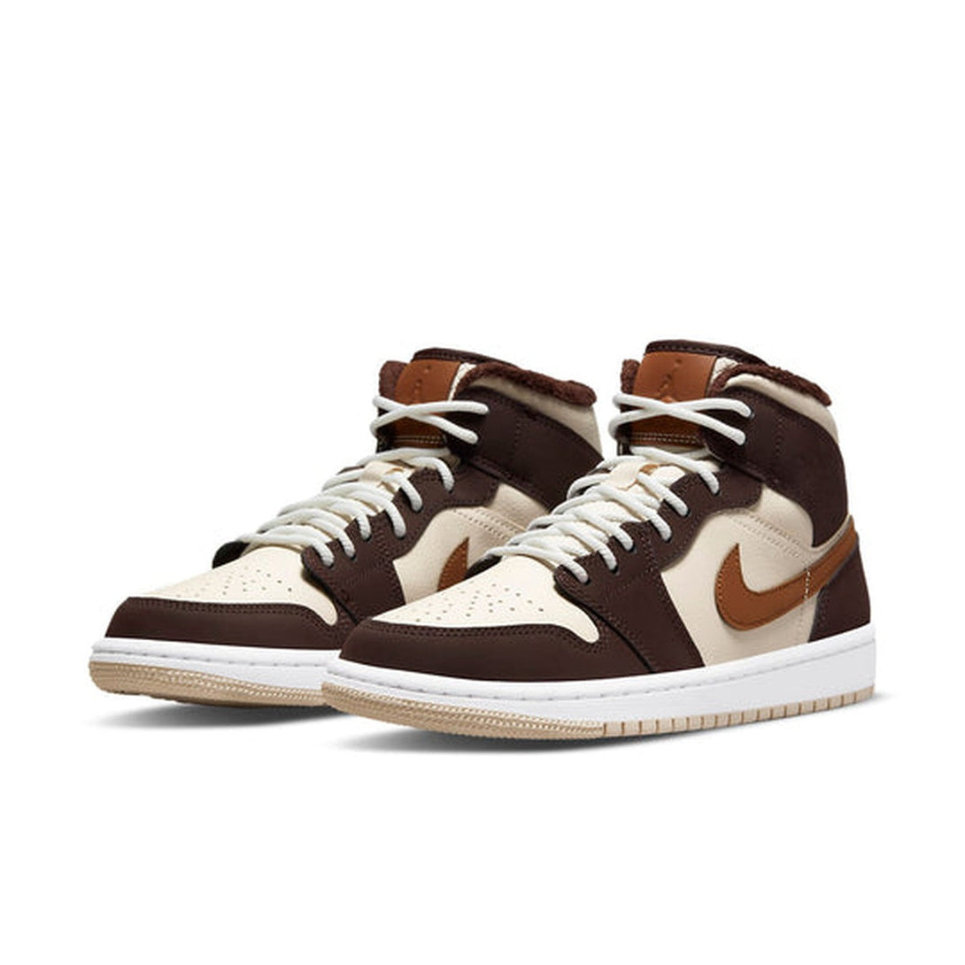 Air Jordan 1 Mid SE 'Cream Dark Chocolate' Wmns- Streetwear Fashion - lacezy.com