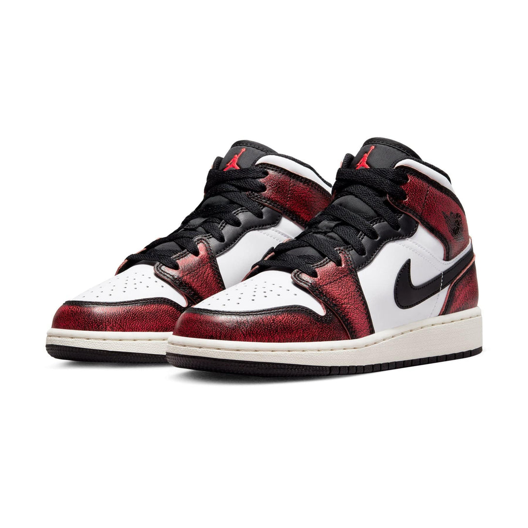 Air Jordan 1 Mid SE GS 'Wear-Away'- Streetwear Fashion - lacezy.com