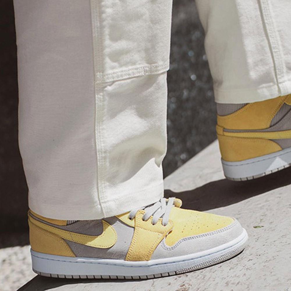 Air Jordan 1 Mid SE Grey Fog Lemon Wash- Streetwear Fashion - lacezy.com