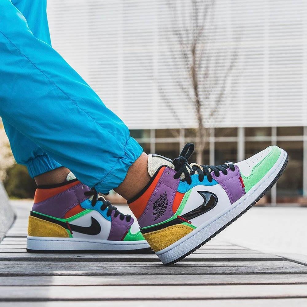 Air Jordan 1 Mid SE Multi-Colour (W)- Streetwear Fashion - lacezy.com