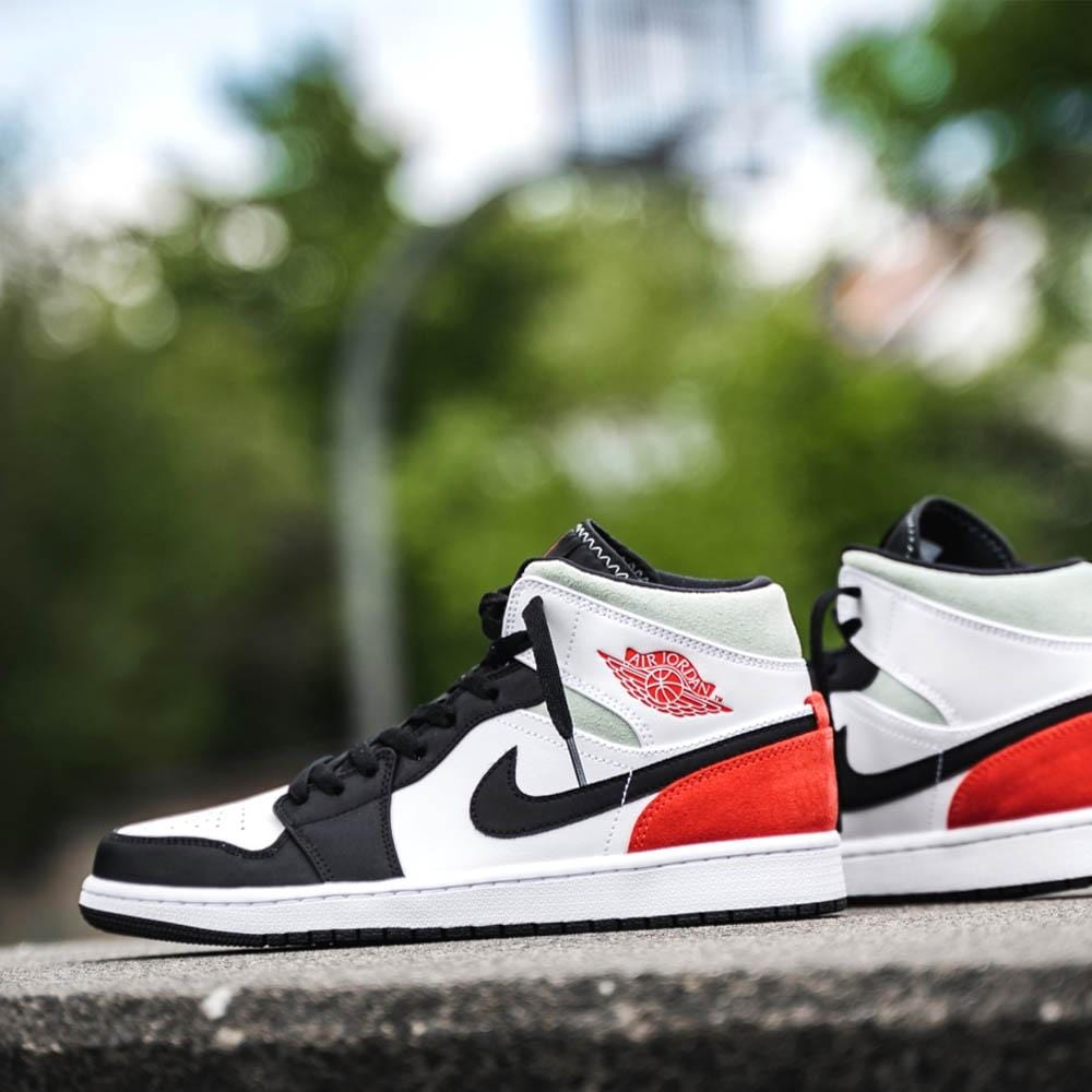 Air Jordan 1 Mid SE 'Union Black Toe'- Streetwear Fashion - lacezy.com