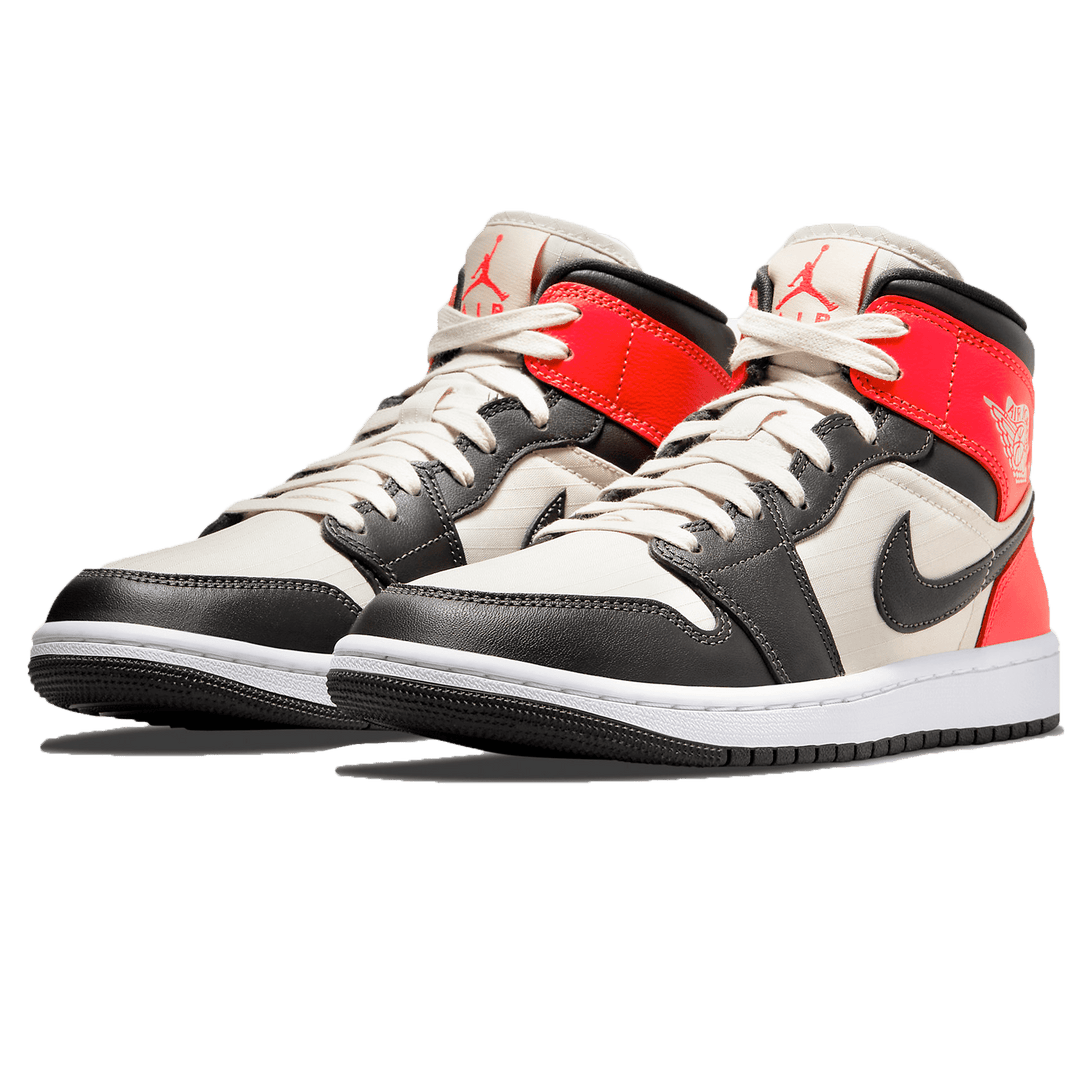 Air Jordan 1 Mid SE Wmns 'Newsprint'- Streetwear Fashion - lacezy.com