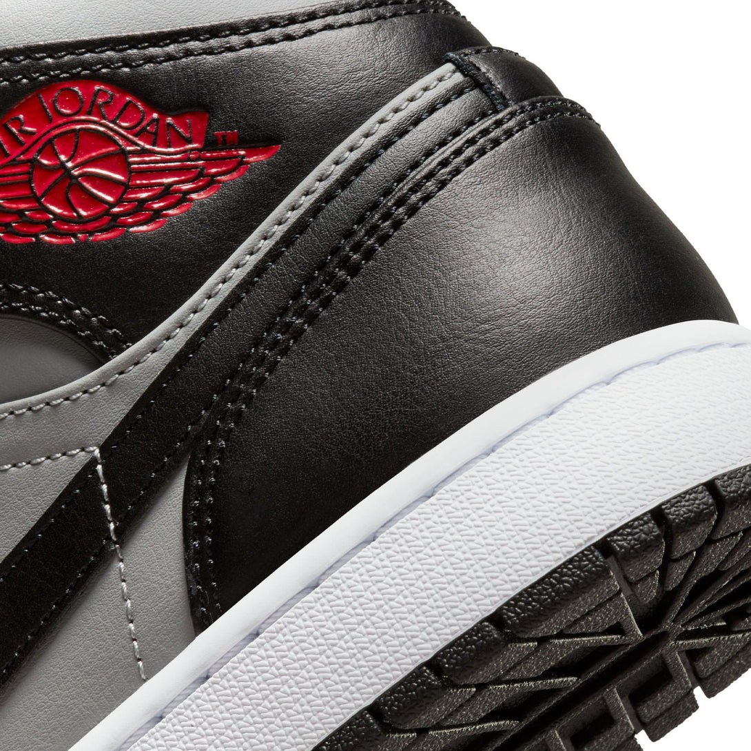 Air Jordan 1 Mid 'Shadow'- Streetwear Fashion - lacezy.com