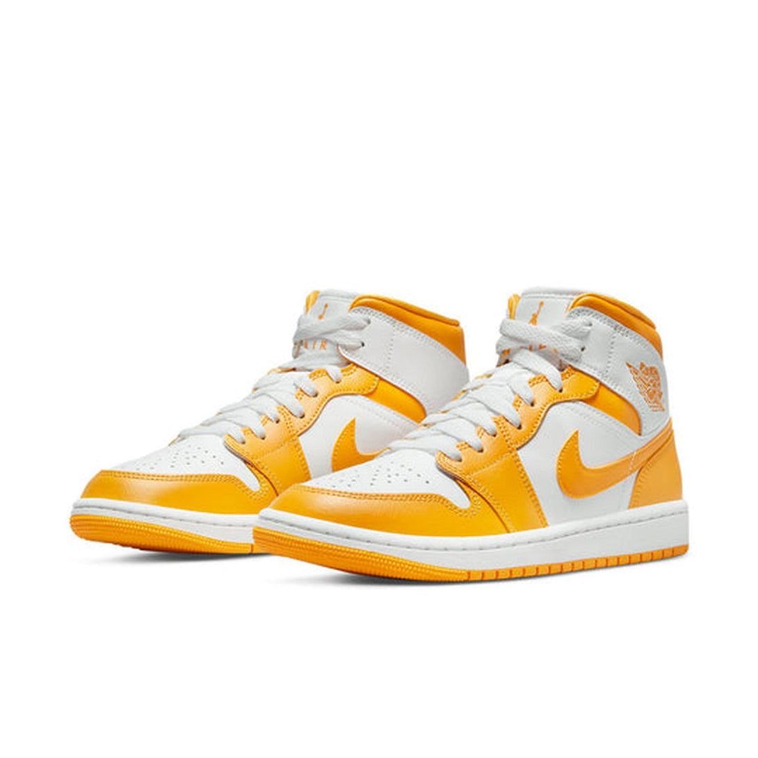 Air Jordan 1 Mid 'University Gold' Wmns- Streetwear Fashion - lacezy.com