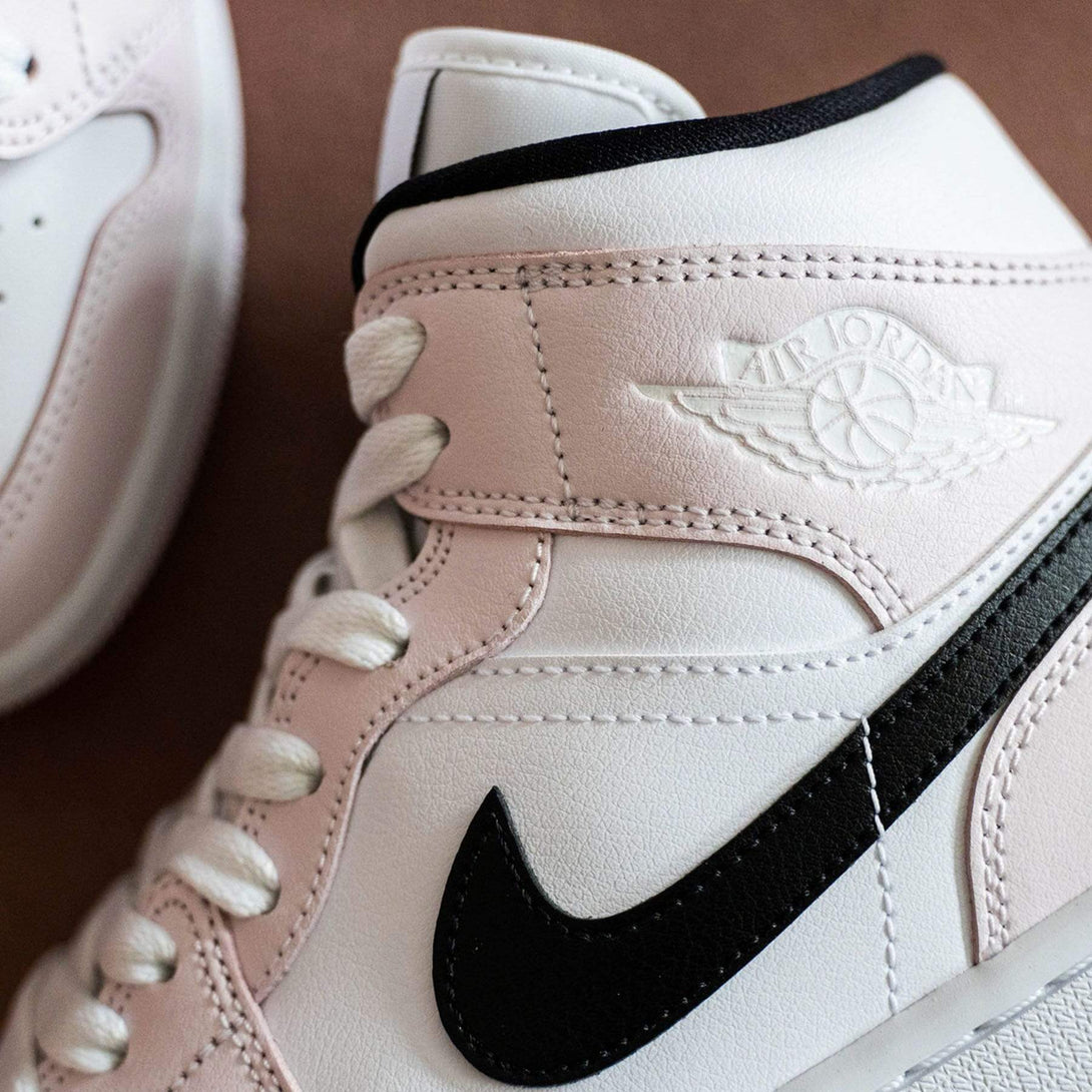 Air Jordan 1 Mid Wmns 'Barely Rose'- Streetwear Fashion - lacezy.com