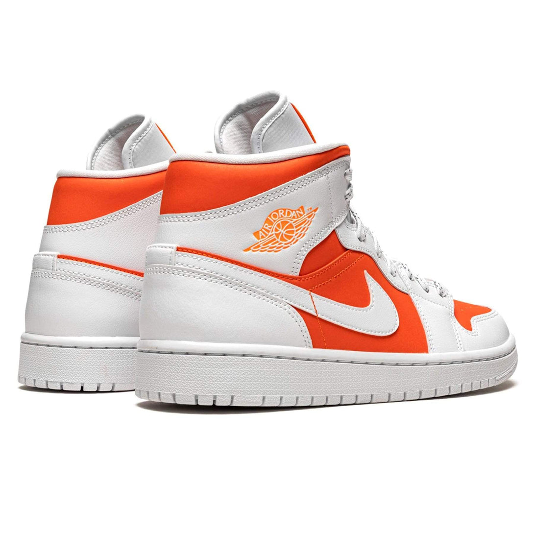 Air Jordan 1 Mid Wmns SE 'Bright Citrus'- Streetwear Fashion - lacezy.com