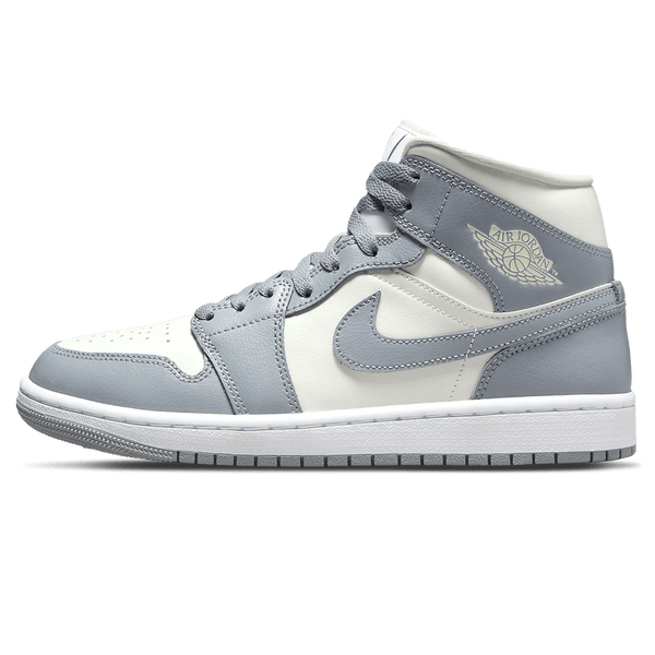 Air Jordan 1 Mid Wmns 'Stealth'- Streetwear Fashion - lacezy.com