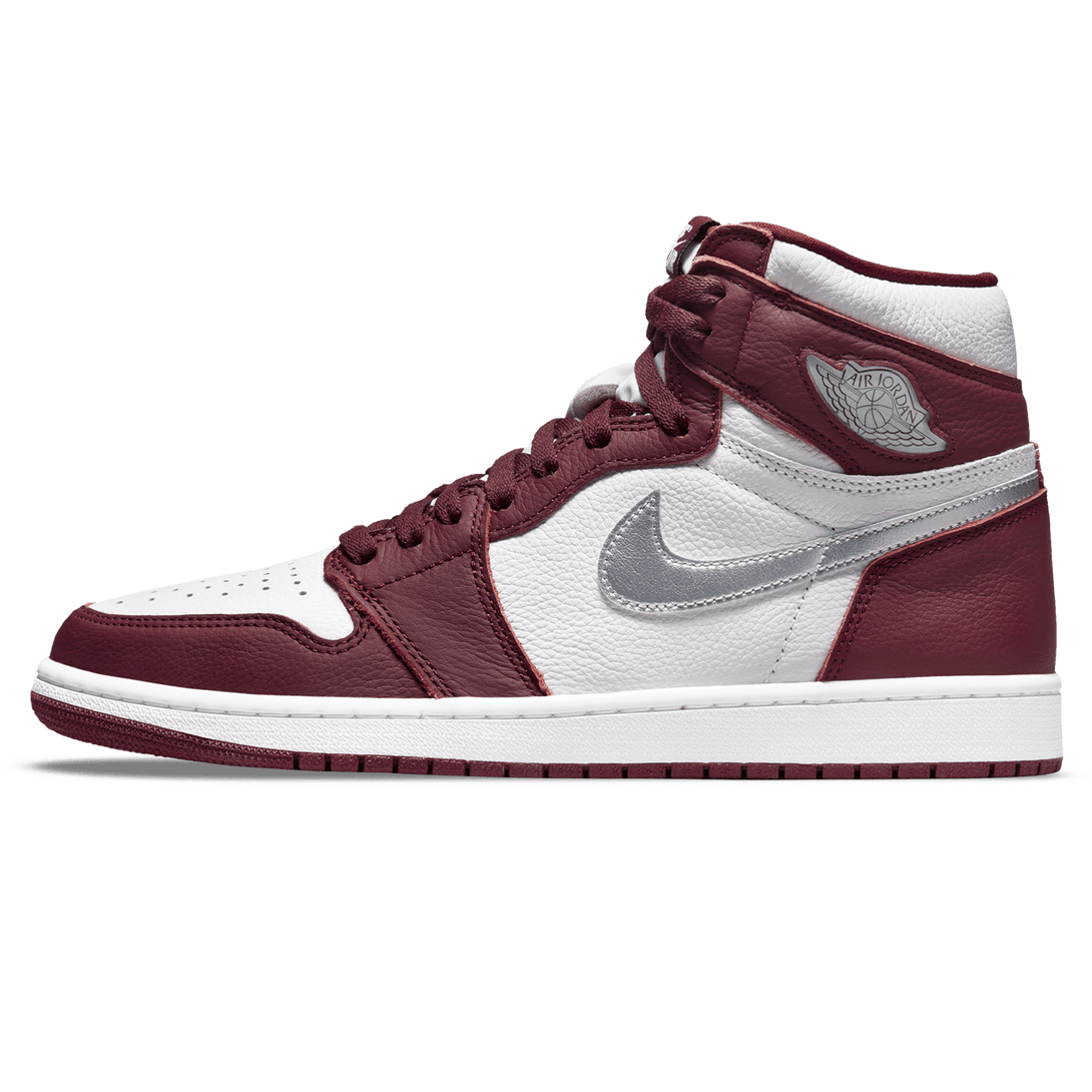 Air Jordan 1 Retro High OG 'Bordeaux'- Streetwear Fashion - lacezy.com