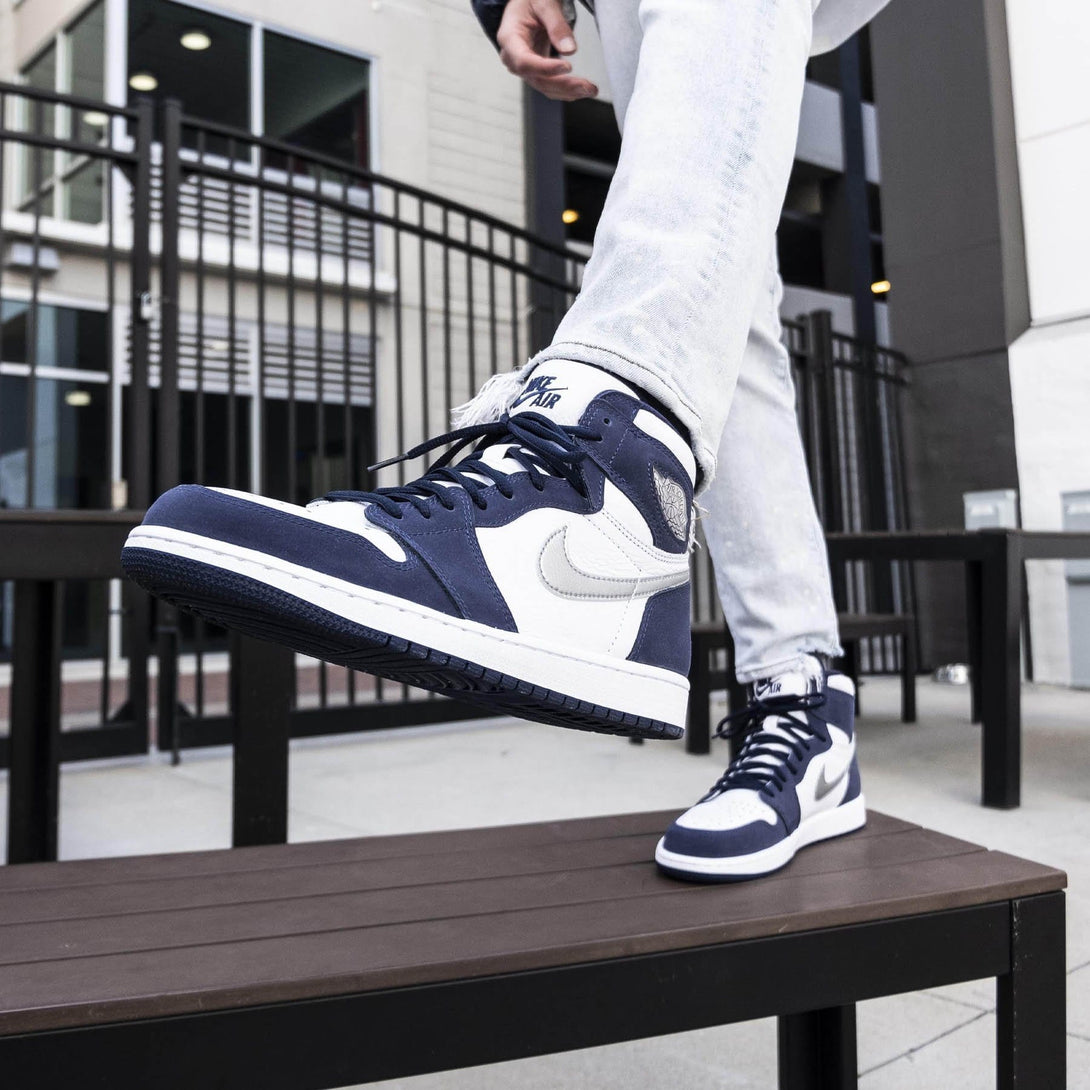 Air Jordan 1 Retro High co.JP 'Midnight Navy' 2020- Streetwear Fashion - lacezy.com