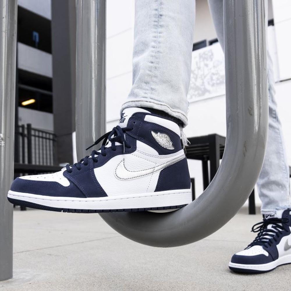 Air Jordan 1 Retro High co.JP 'Midnight Navy' 2020- Streetwear Fashion - lacezy.com