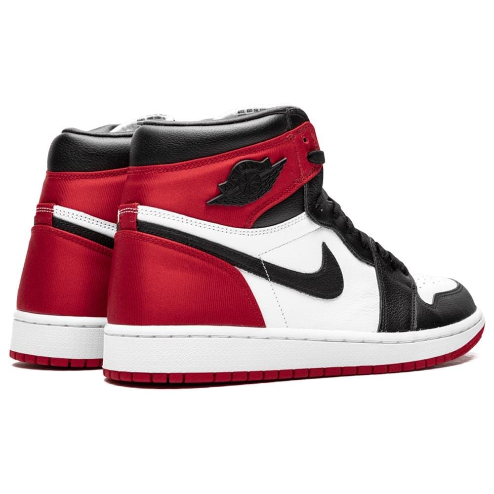 Air Jordan 1 Wmns Retro High 'Satin Black Toe'- Streetwear Fashion - lacezy.com