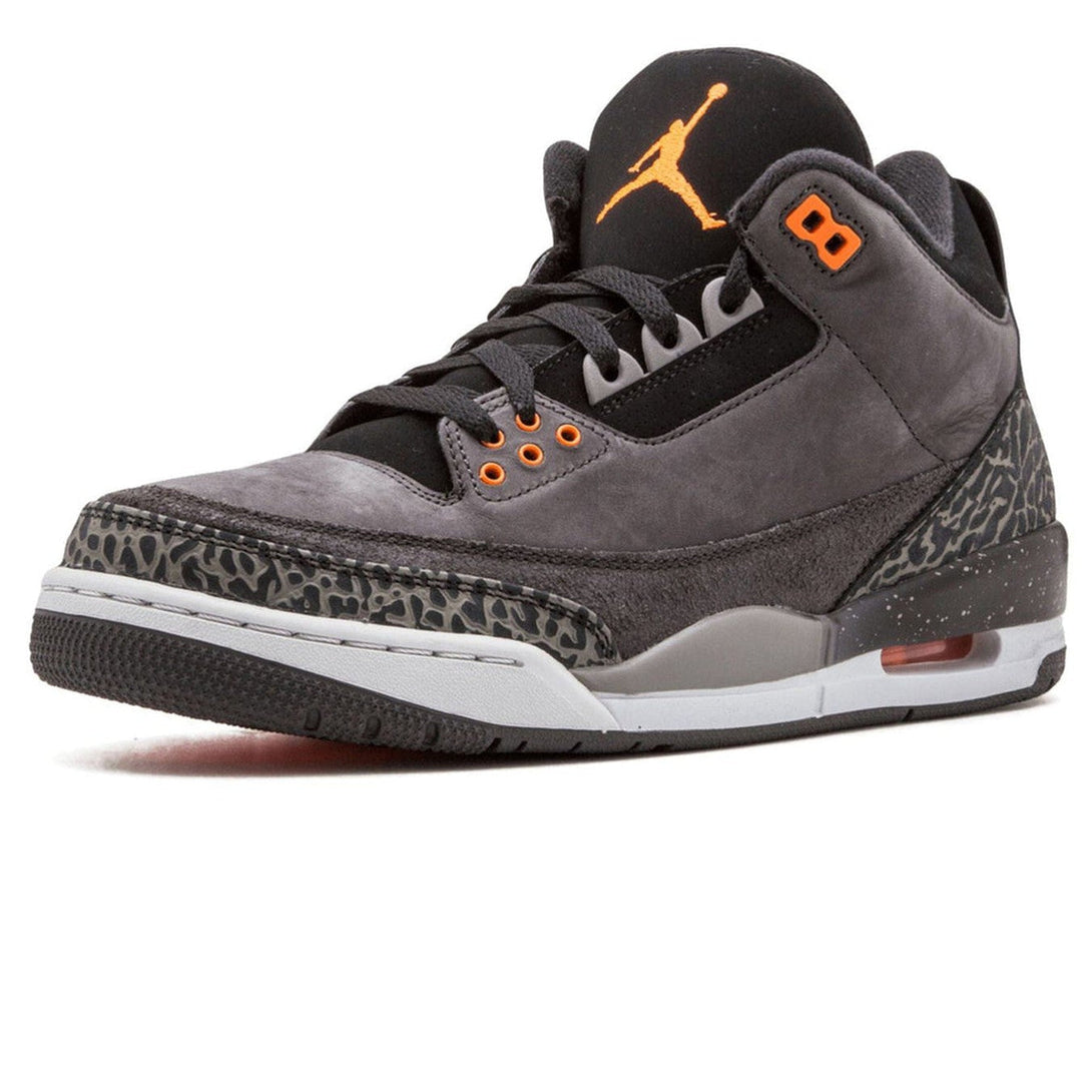 Air Jordan 3 Retro 'Fear'- Streetwear Fashion - lacezy.com