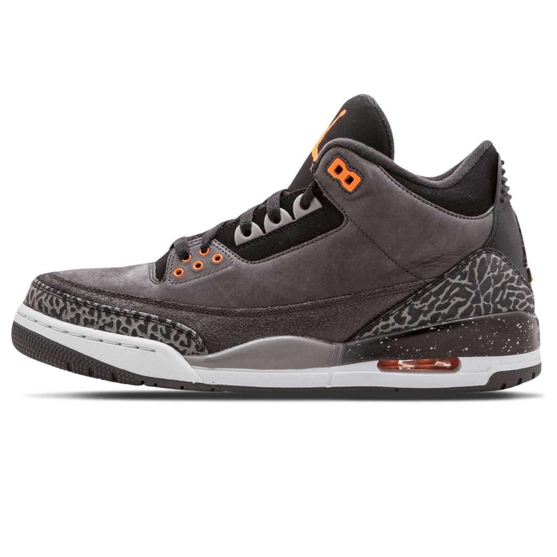 Air Jordan 3 Retro 'Fear'- Streetwear Fashion - lacezy.com