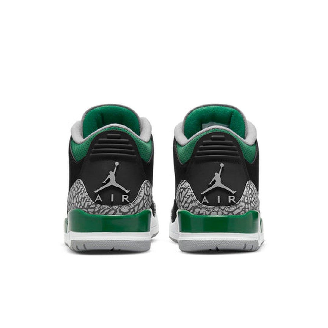 Air Jordan 3 Retro 'Pine Green'- Streetwear Fashion - lacezy.com