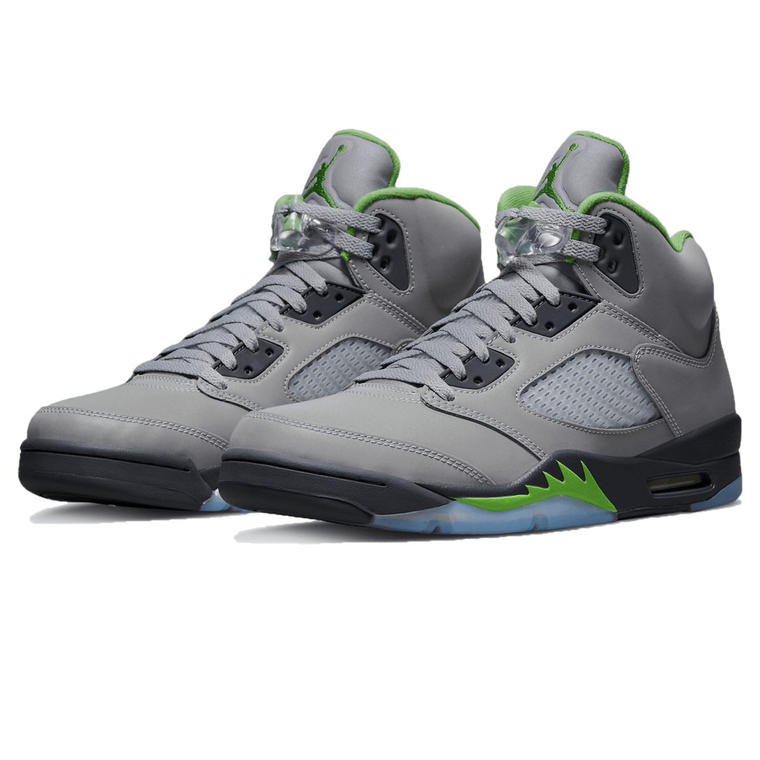 Air Jordan 5 Retro 'Green Bean' 2022- Streetwear Fashion - lacezy.com