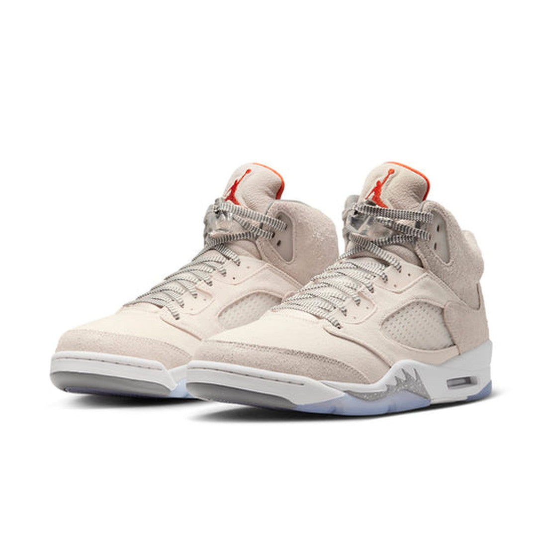 Air Jordan 5 Retro SE 'Craft Light Orewood Brown'- Streetwear Fashion - lacezy.com