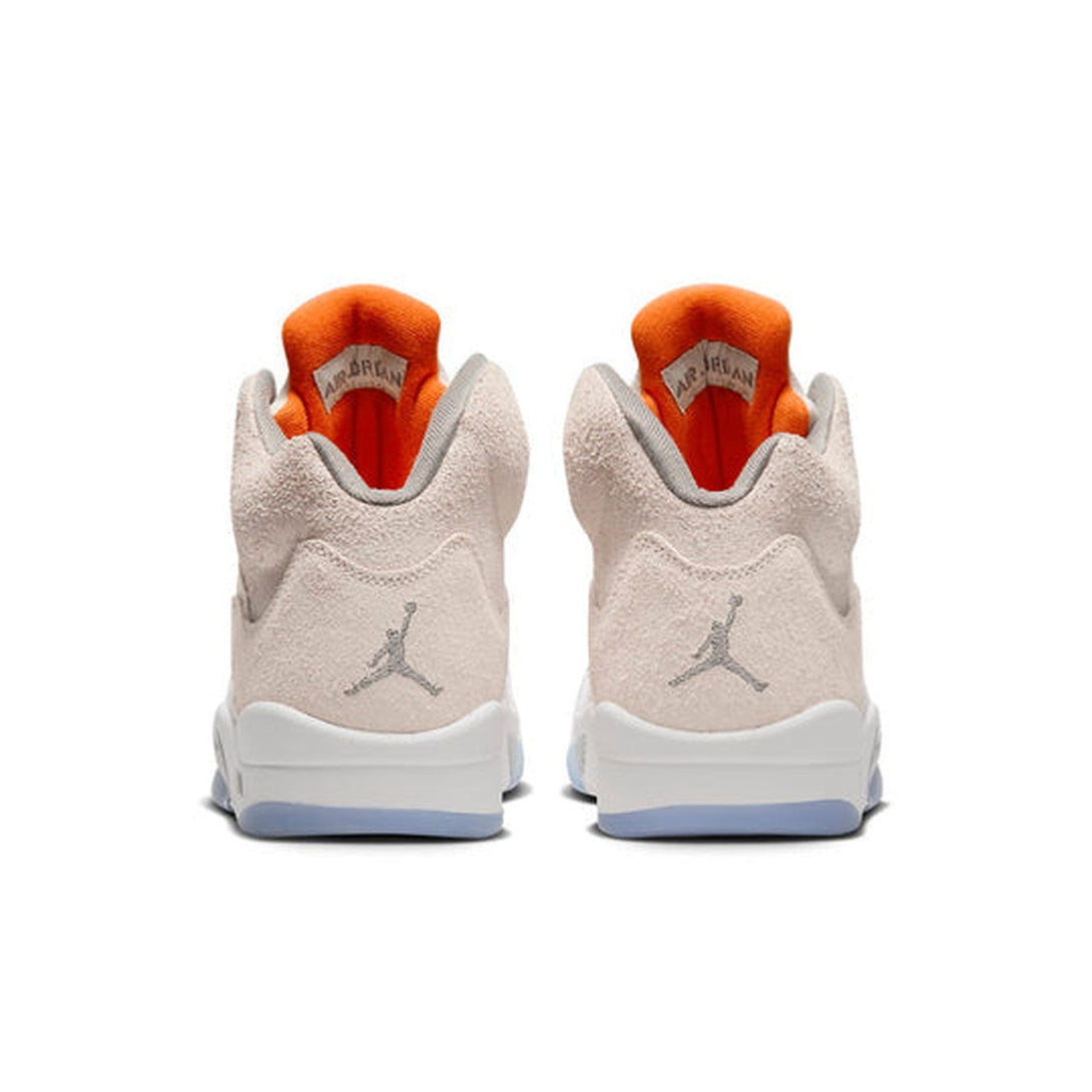 Air Jordan 5 Retro SE 'Craft Light Orewood Brown'- Streetwear Fashion - lacezy.com