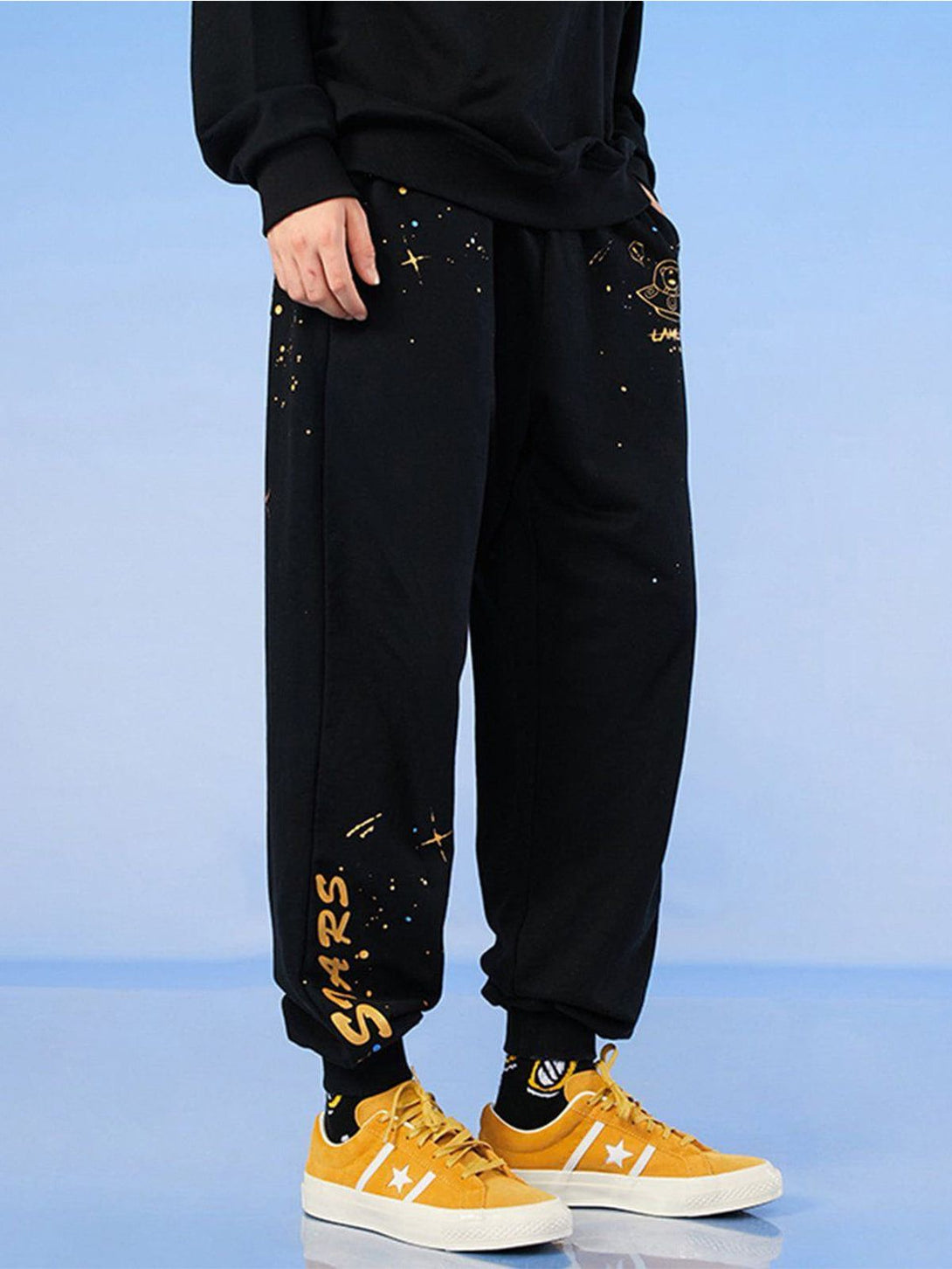 Lacezy - Astronaut Bear Print Pants- Streetwear Fashion - lacezy.com