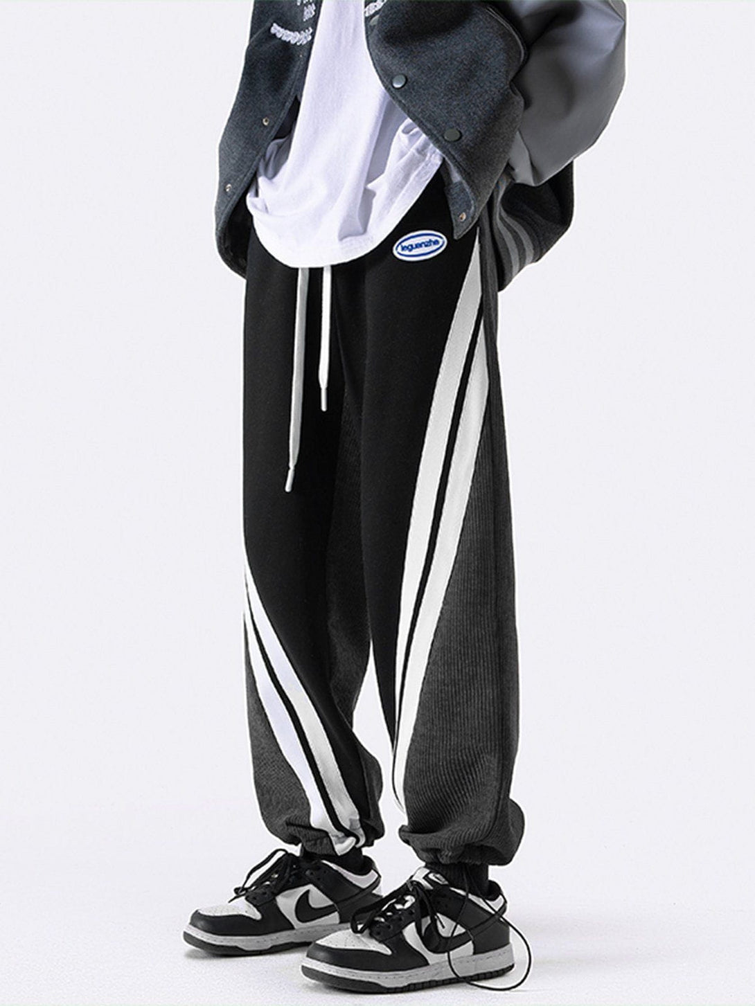 Lacezy - Contrast Corduroy Sweatpants- Streetwear Fashion - lacezy.com