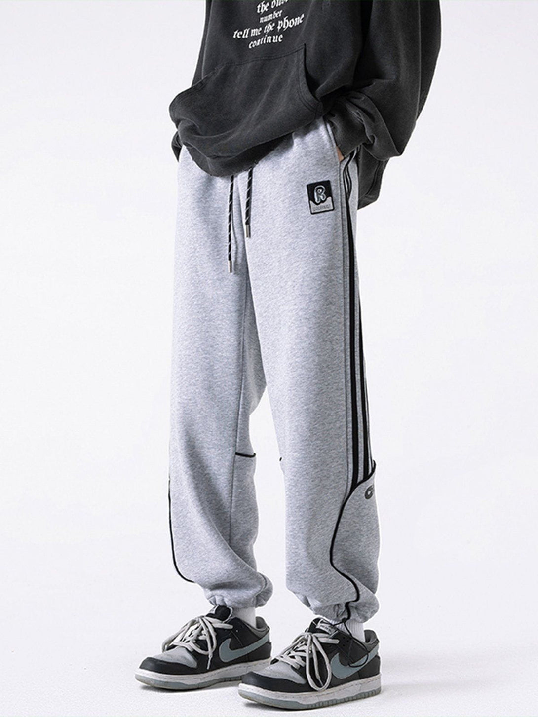 Lacezy - Side Stripe Sweatpants- Streetwear Fashion - lacezy.com