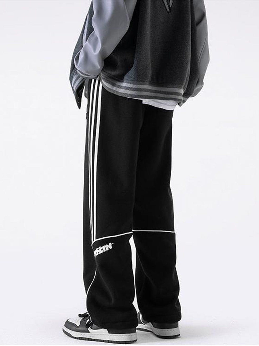 Lacezy - Side Stripe Sweatpants- Streetwear Fashion - lacezy.com