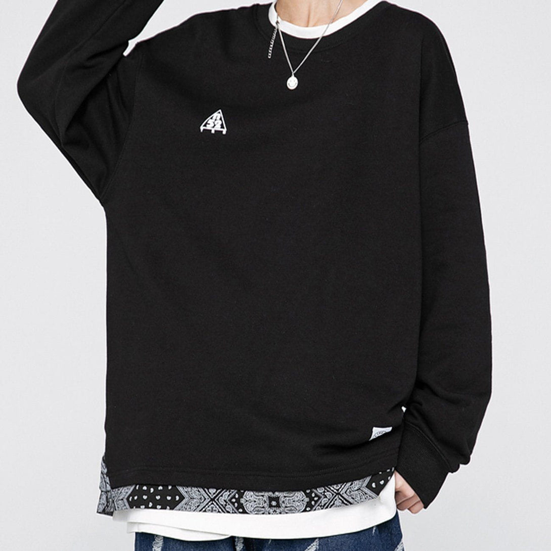 Lacezy - Vintage Bandana Panel Sweatshirt- Streetwear Fashion - lacezy.com